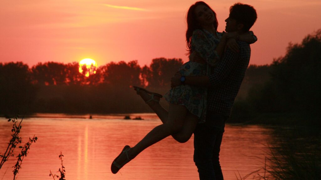 5 Signs You’re Making Love 